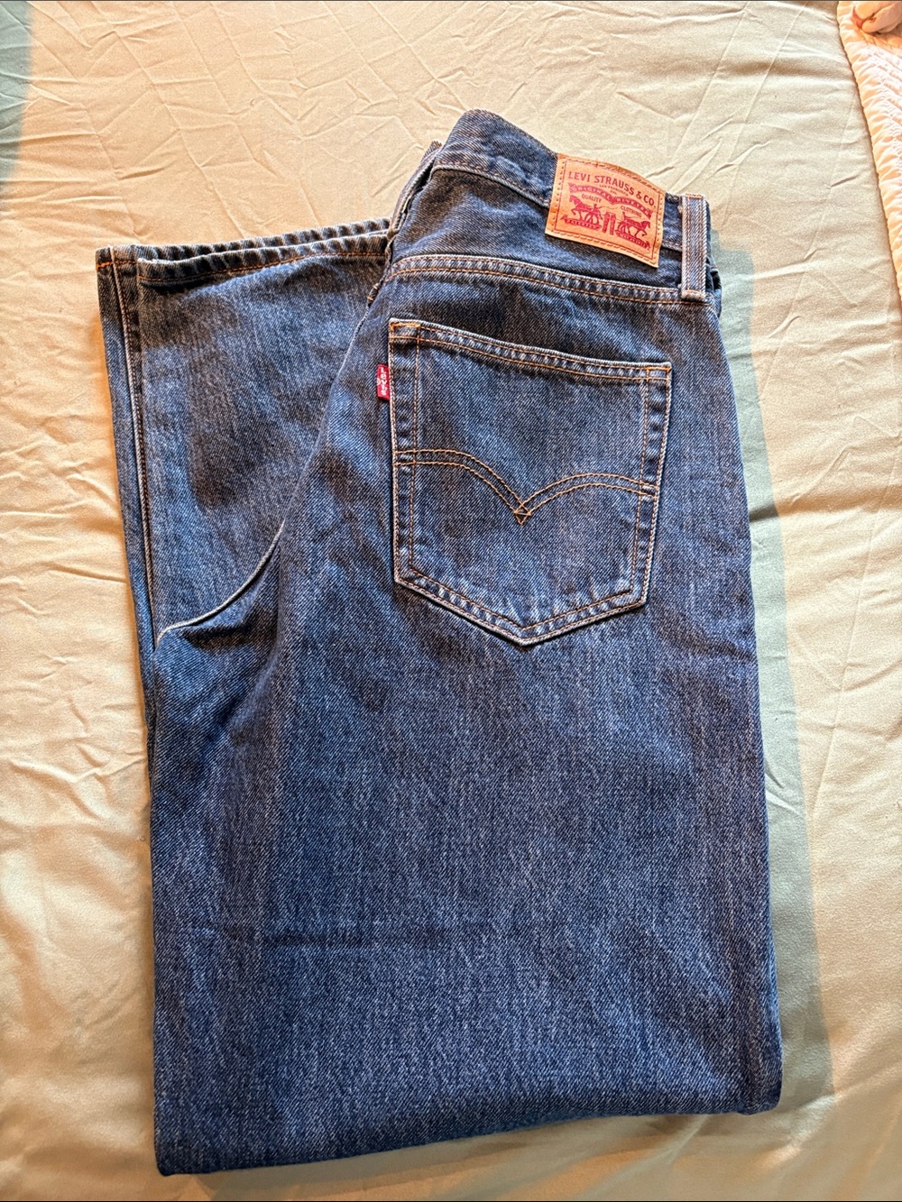 Levi's women’s ‘94 baggy -Leg Jeans in Indigo Blue